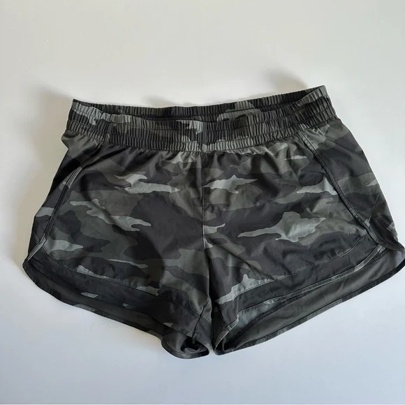Athleta Mesh Racer Run Short Camo - Picture 2 of 4